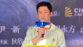 裙子里面是野兽免费观看